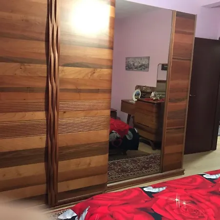 Laku - At The Heart Of * Tirana