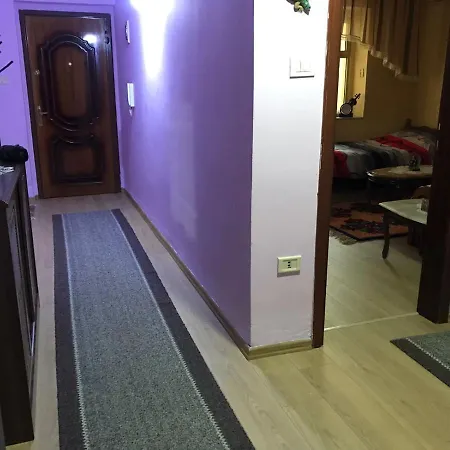 Laku - At The Heart Of Appartement *